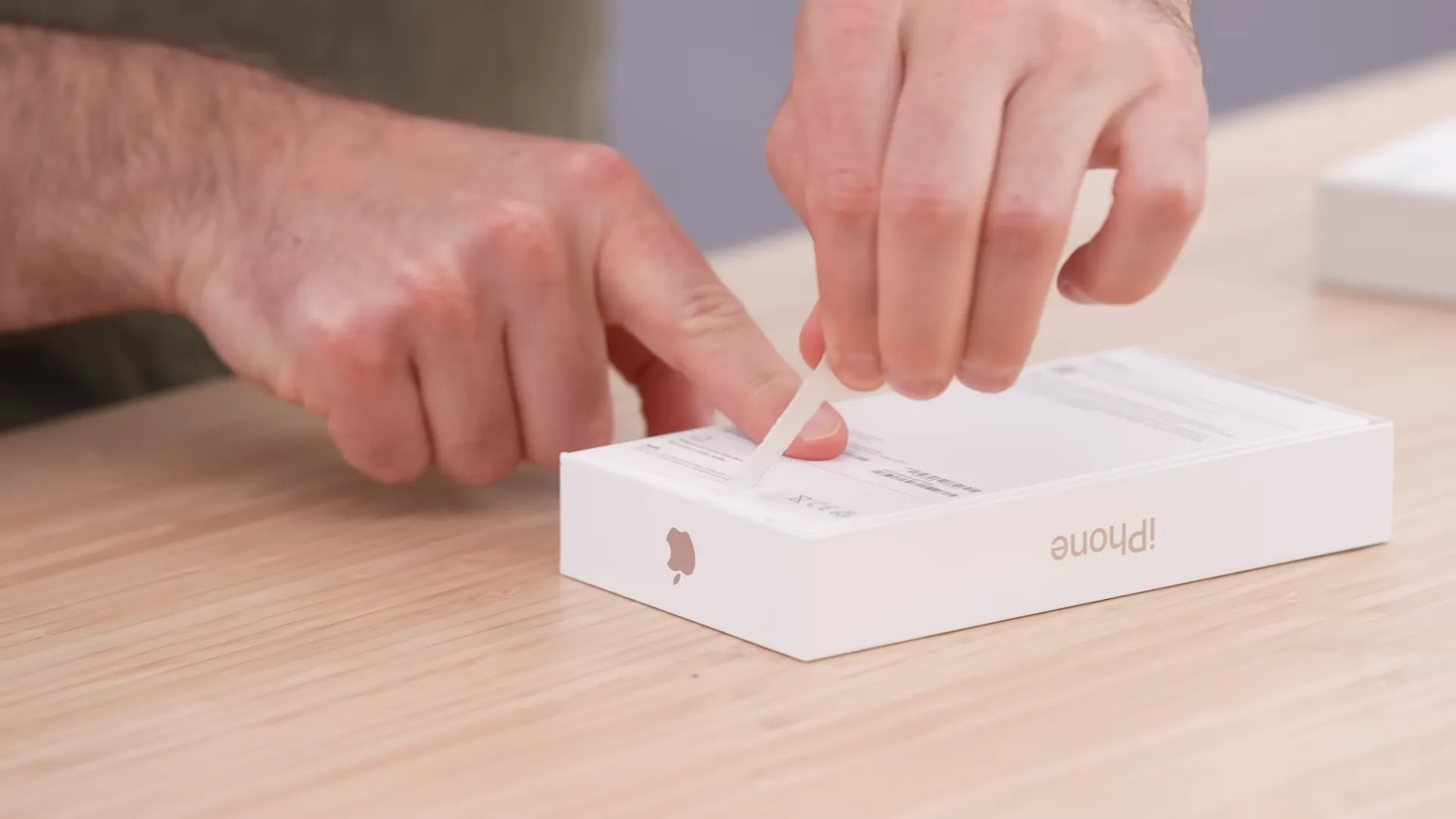 iPhone unboxing video